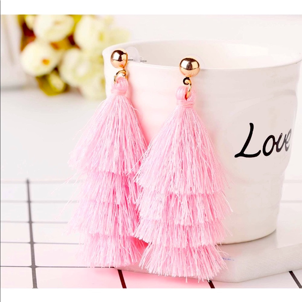 โ๏ธ 3/$15 ๐ Pink Tiered Tassel Fringe Gold Stud Earrings Festival Bohemian - Picture 3 of 9